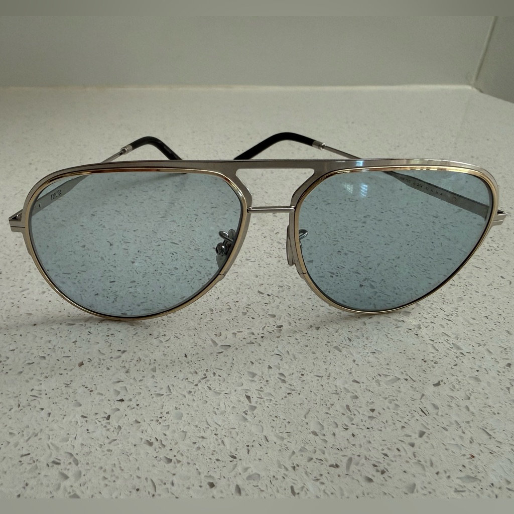 Dior Essential A2u Sunglasses Oblique Mirror